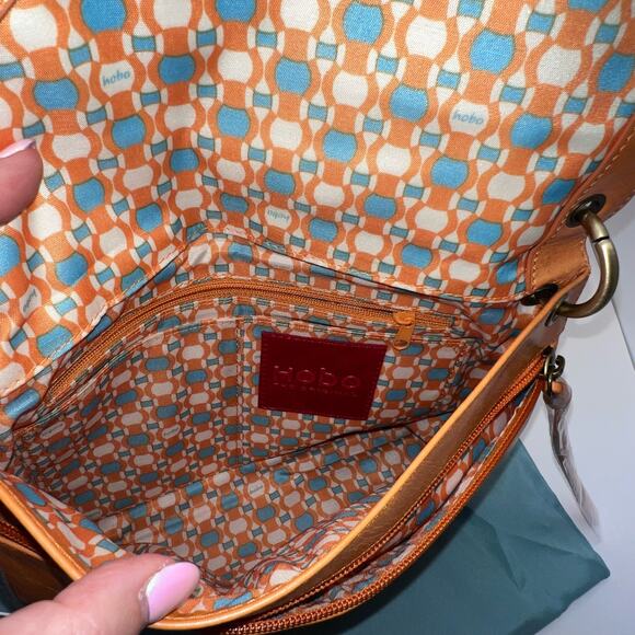 HOBO The Original Zander Tangerine, Leather Shoulder Bag NWT - Picture 8 of 12
